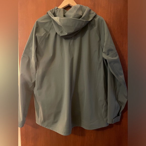 Merrell Rain Shell Jacket - size L - Picture 2 of 7